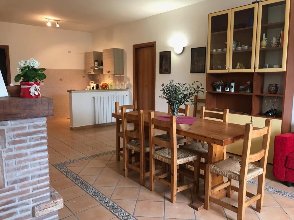 La Casa Di Demetra. Un Paradiso Tra Gli Olivi. Montecchio  Zewnętrze zdjęcie